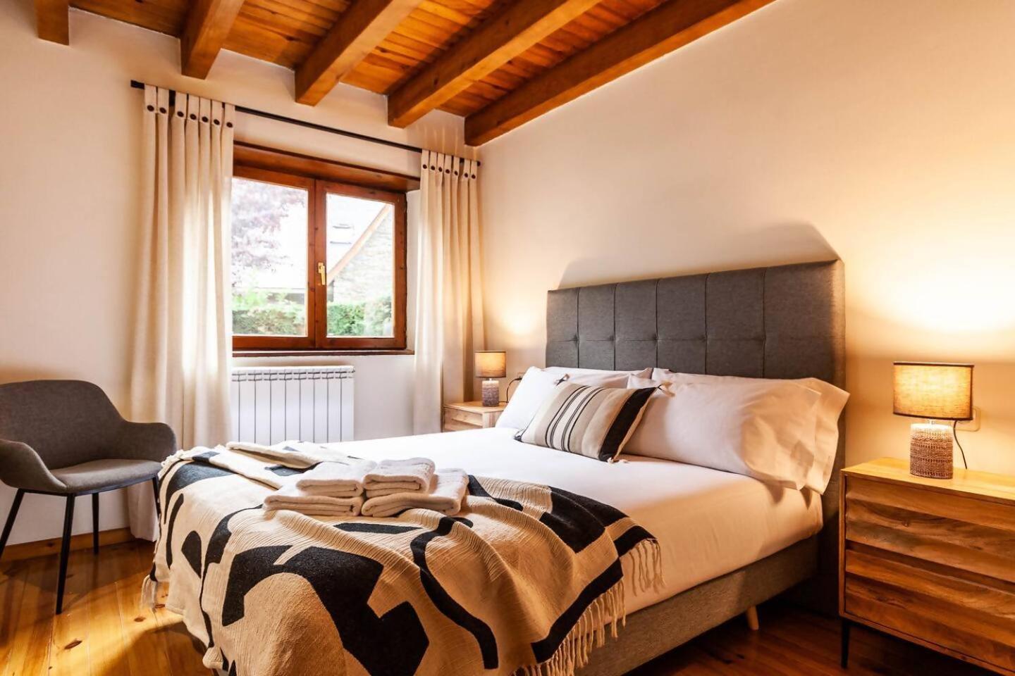 Espacioso Apartamento Con Jardin En Salardu Naut Aran Buitenkant foto